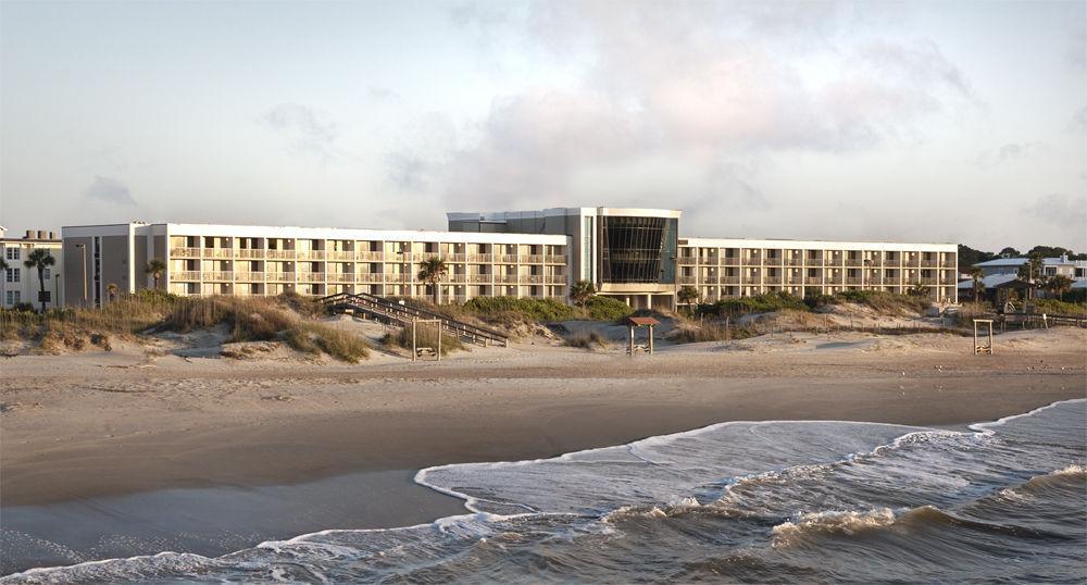 Hotel Tybee Тайби Айлънд Екстериор снимка