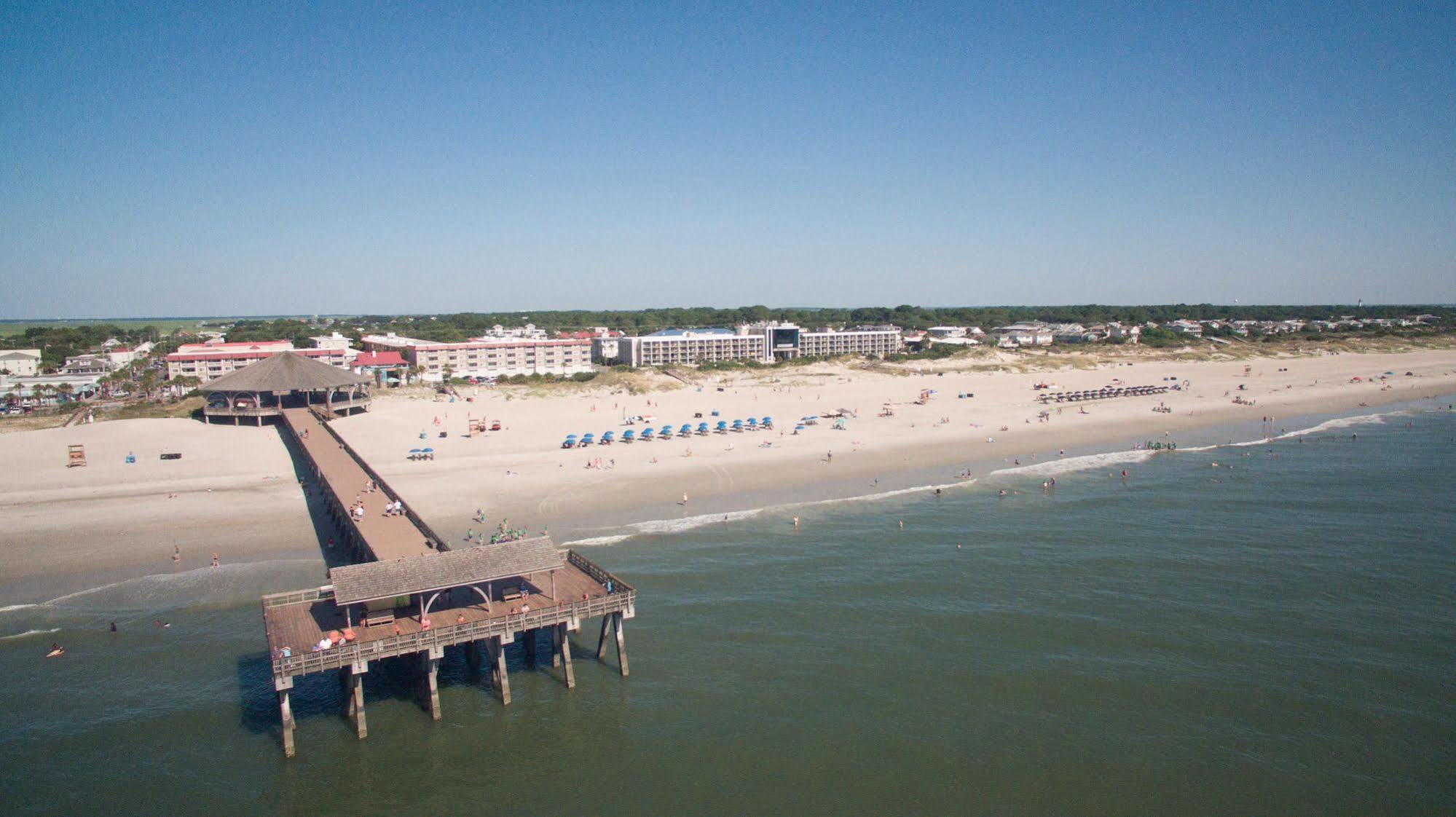 Hotel Tybee Тайби Айлънд Екстериор снимка